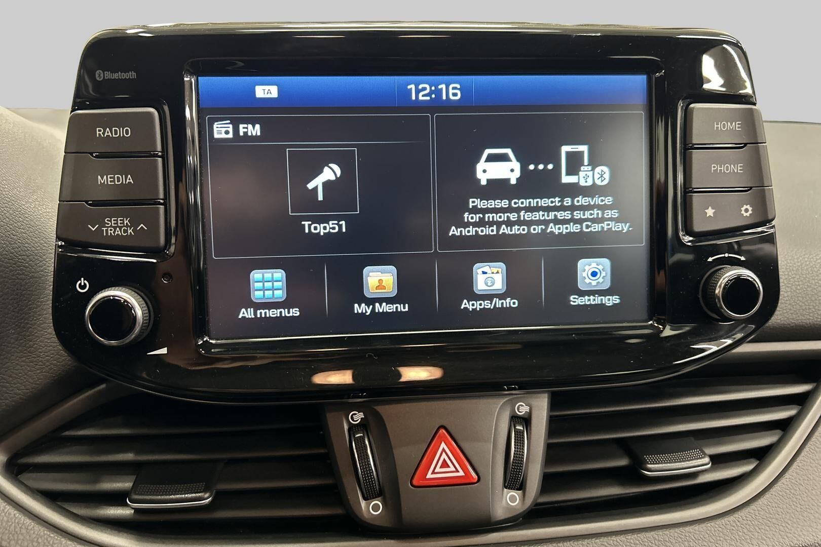 Hyundai i30 Wagon iso kuva 15