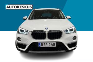 BMW X1 esikatselu 1