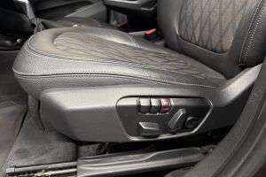 BMW X1 esikatselu 11