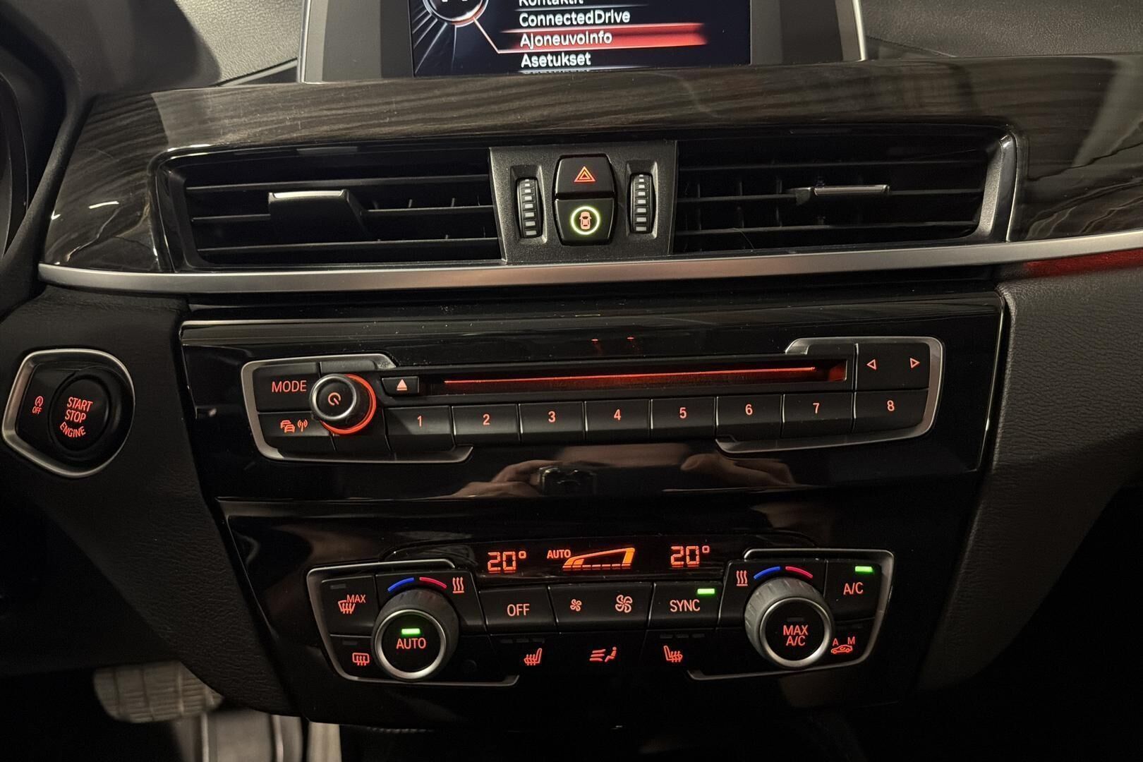 BMW X1 iso kuva 28