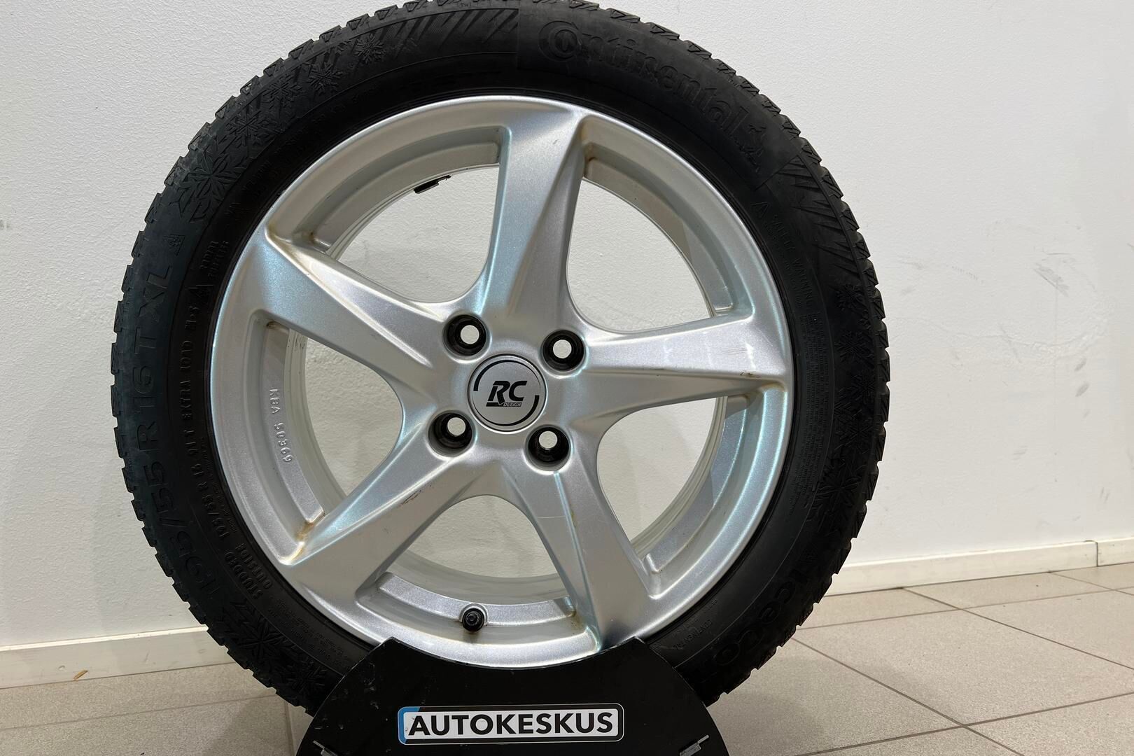 Ford B-Max iso kuva 20