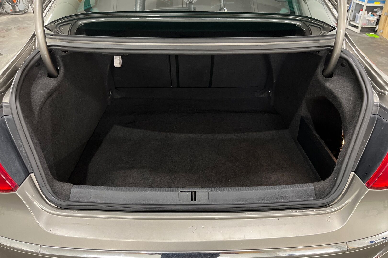 Volkswagen Passat CC iso kuva 9