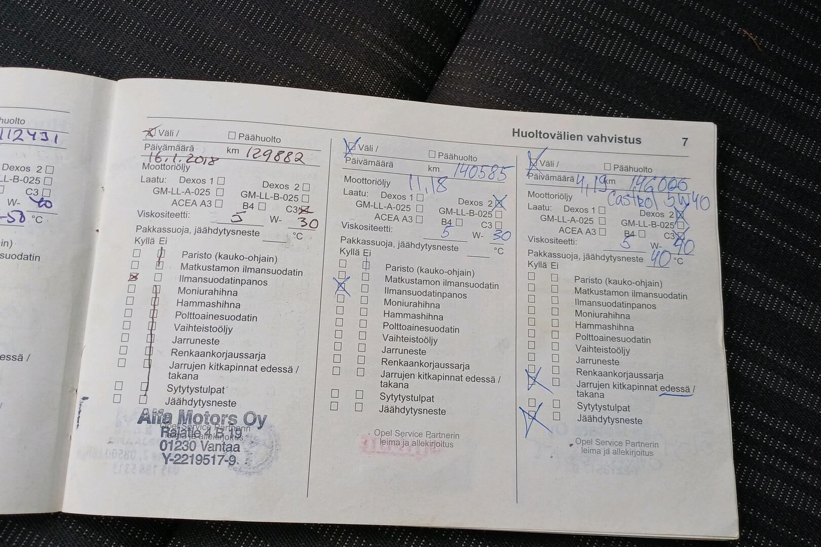 Opel Astra iso kuva 14