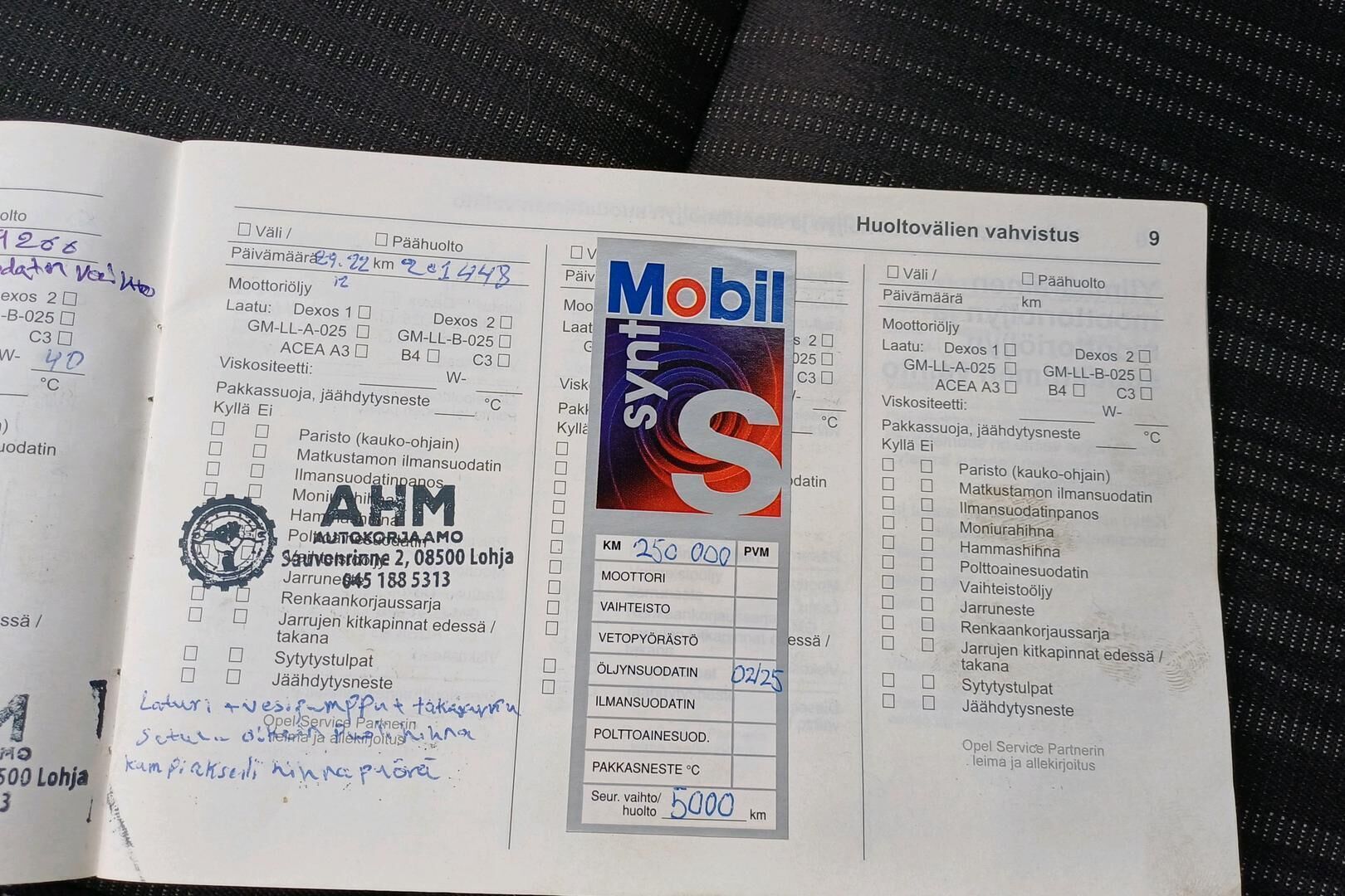 Opel Astra iso kuva 16