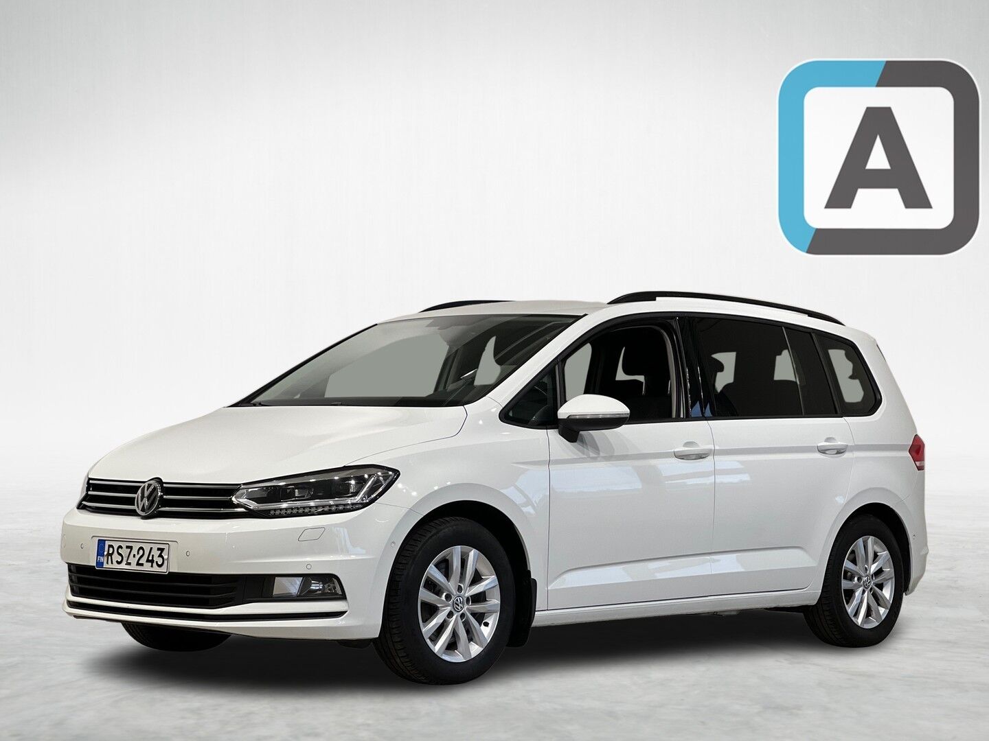 Volkswagen Touran iso kuva 0