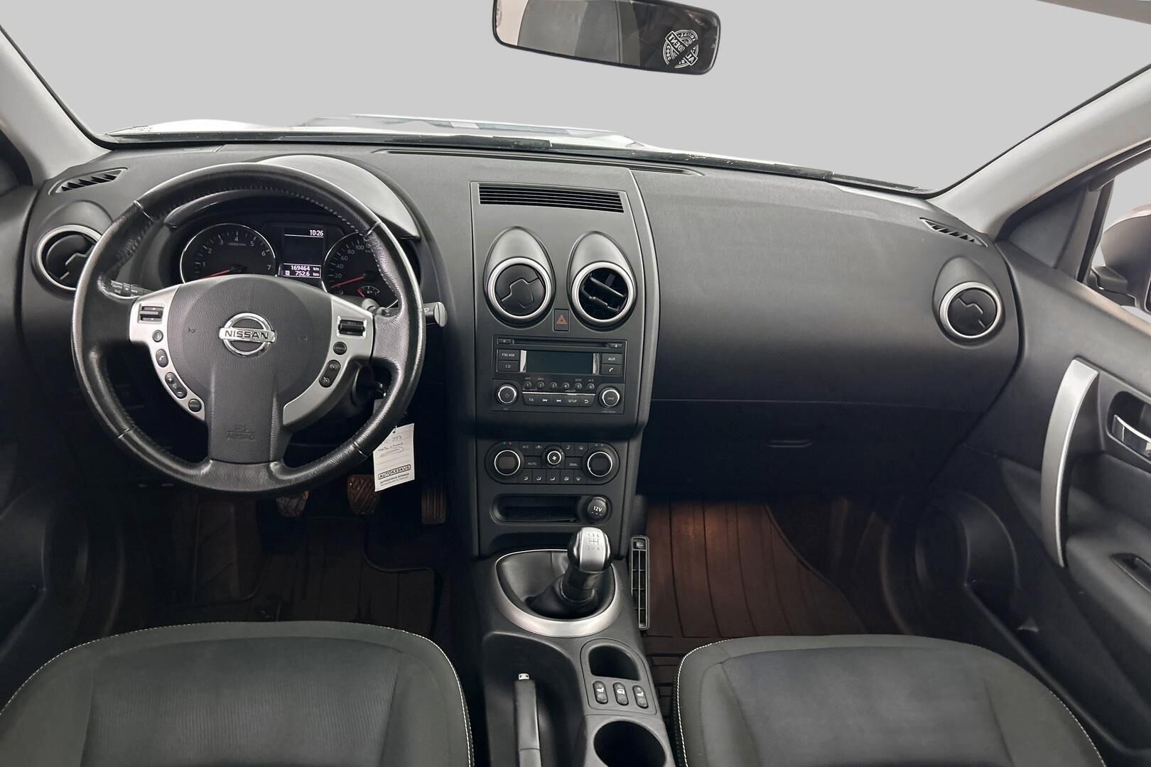 Nissan Qashqai+2 iso kuva 11