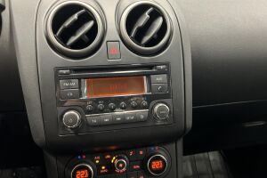 Nissan Qashqai+2 esikatselu 14