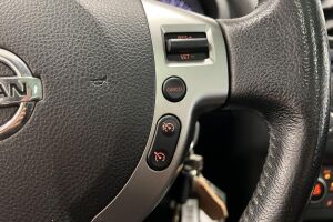 Nissan Qashqai+2 esikatselu 17