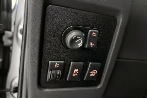 Nissan Qashqai+2 esikatselu 18