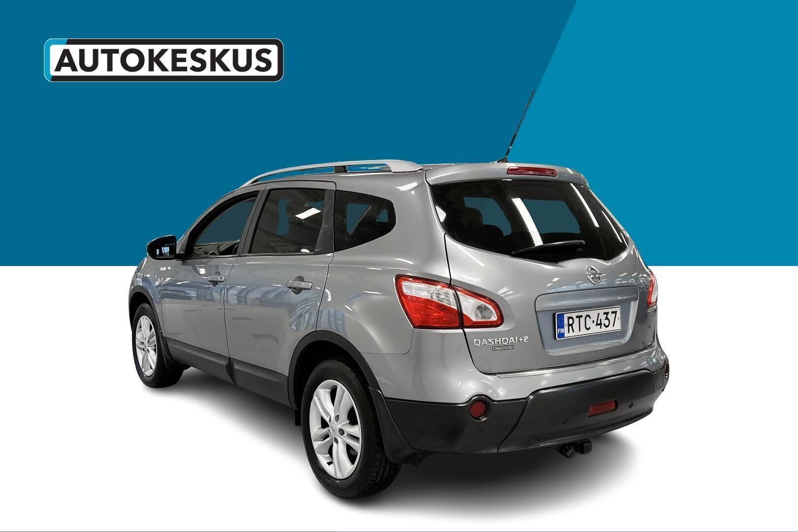 Nissan Qashqai+2 iso kuva 6