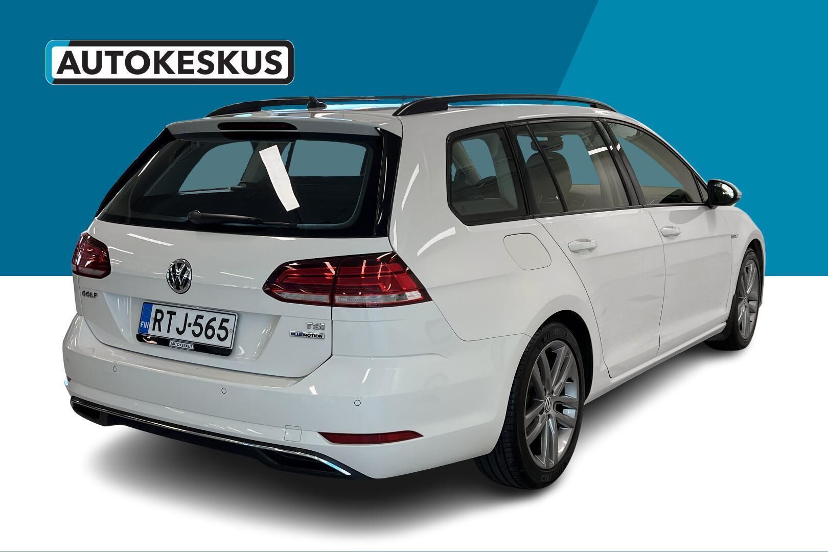 Volkswagen Golf iso kuva 4