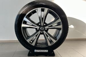 Nissan Qashqai esikatselu 13