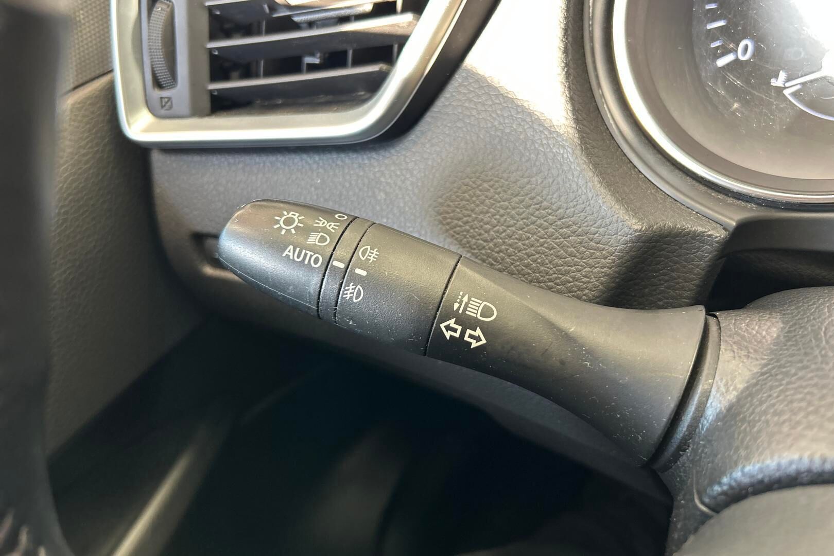 Nissan Qashqai iso kuva 18