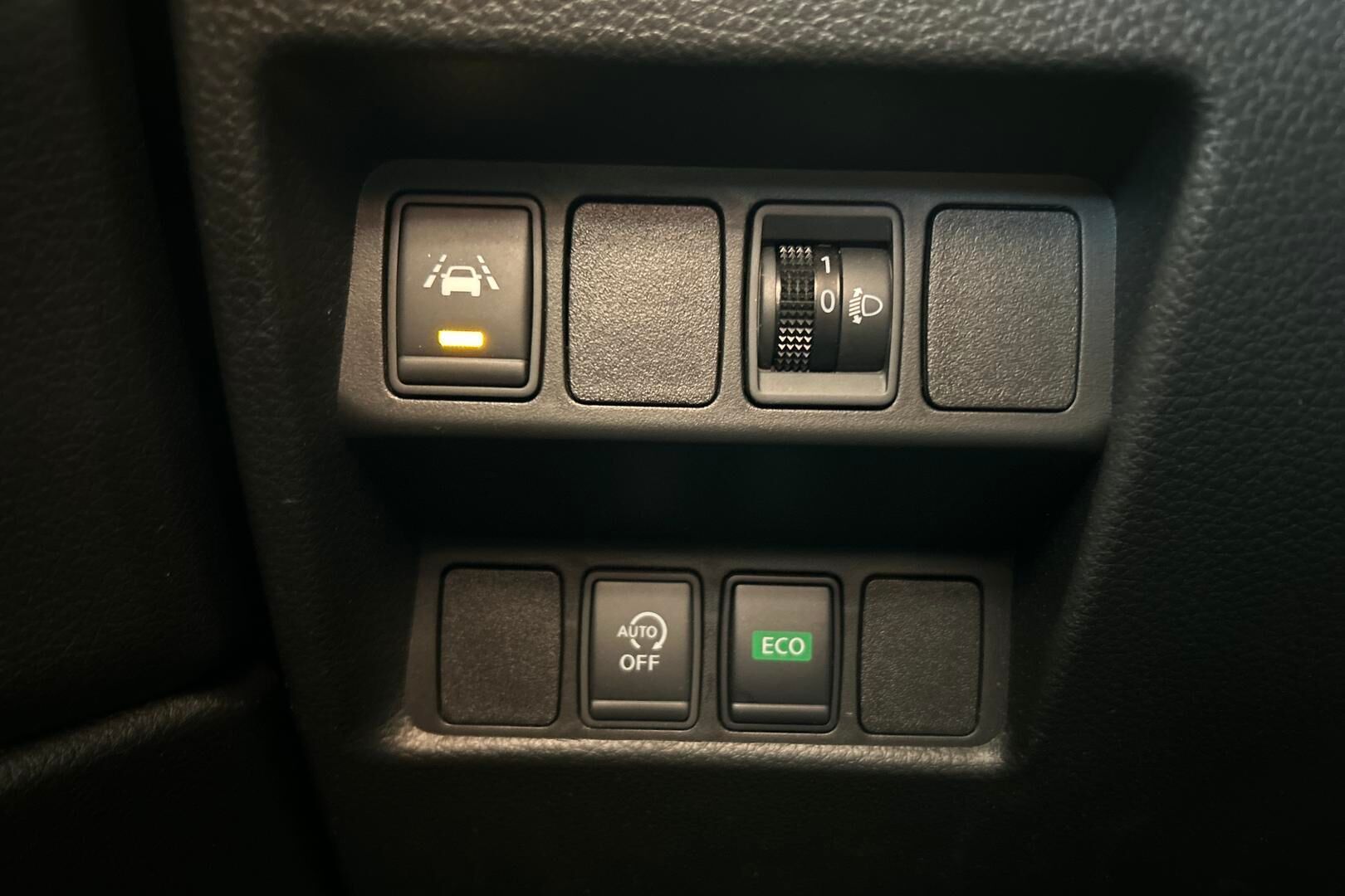 Nissan Qashqai iso kuva 19