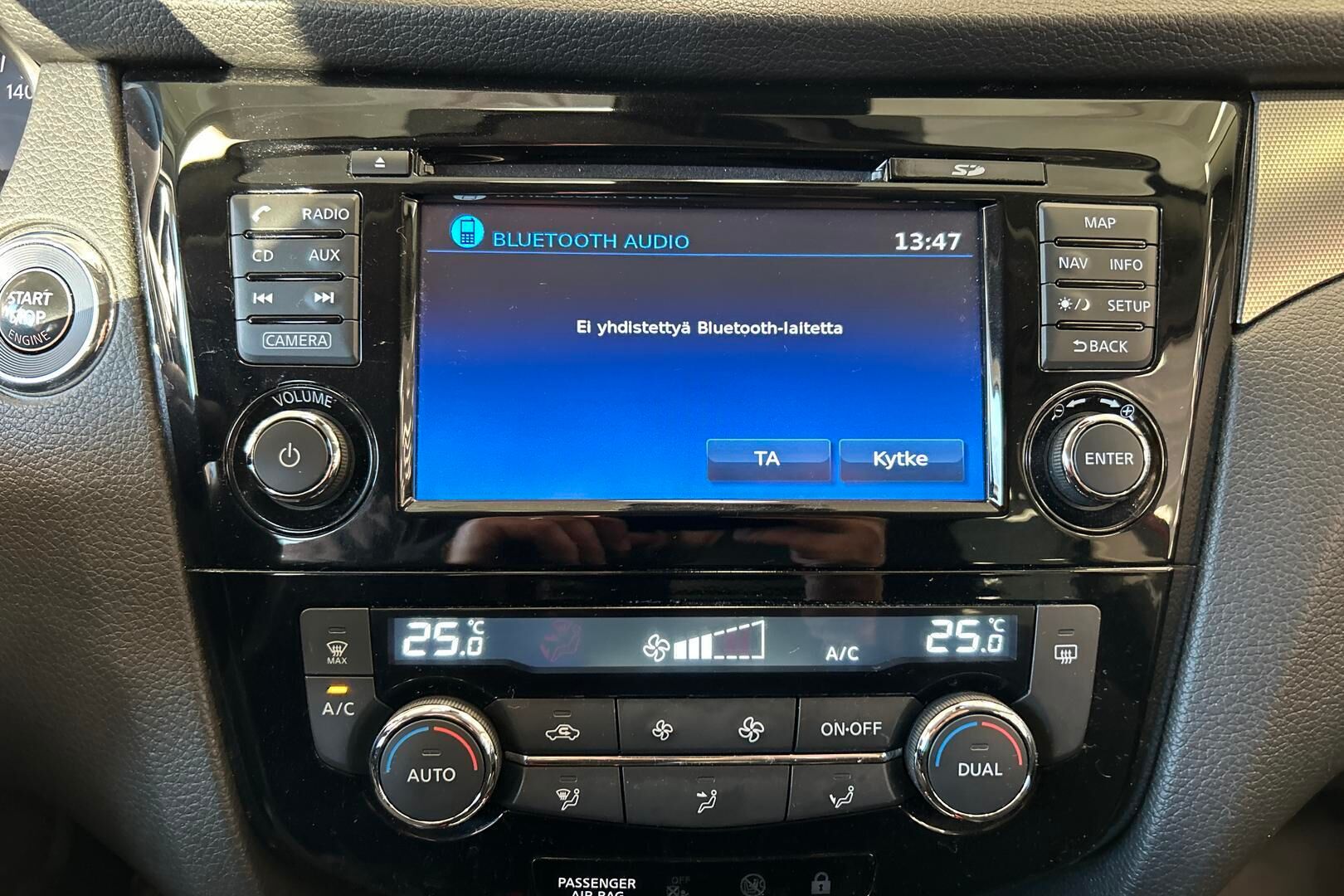 Nissan Qashqai iso kuva 23