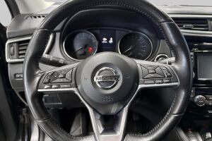Nissan Qashqai esikatselu 14
