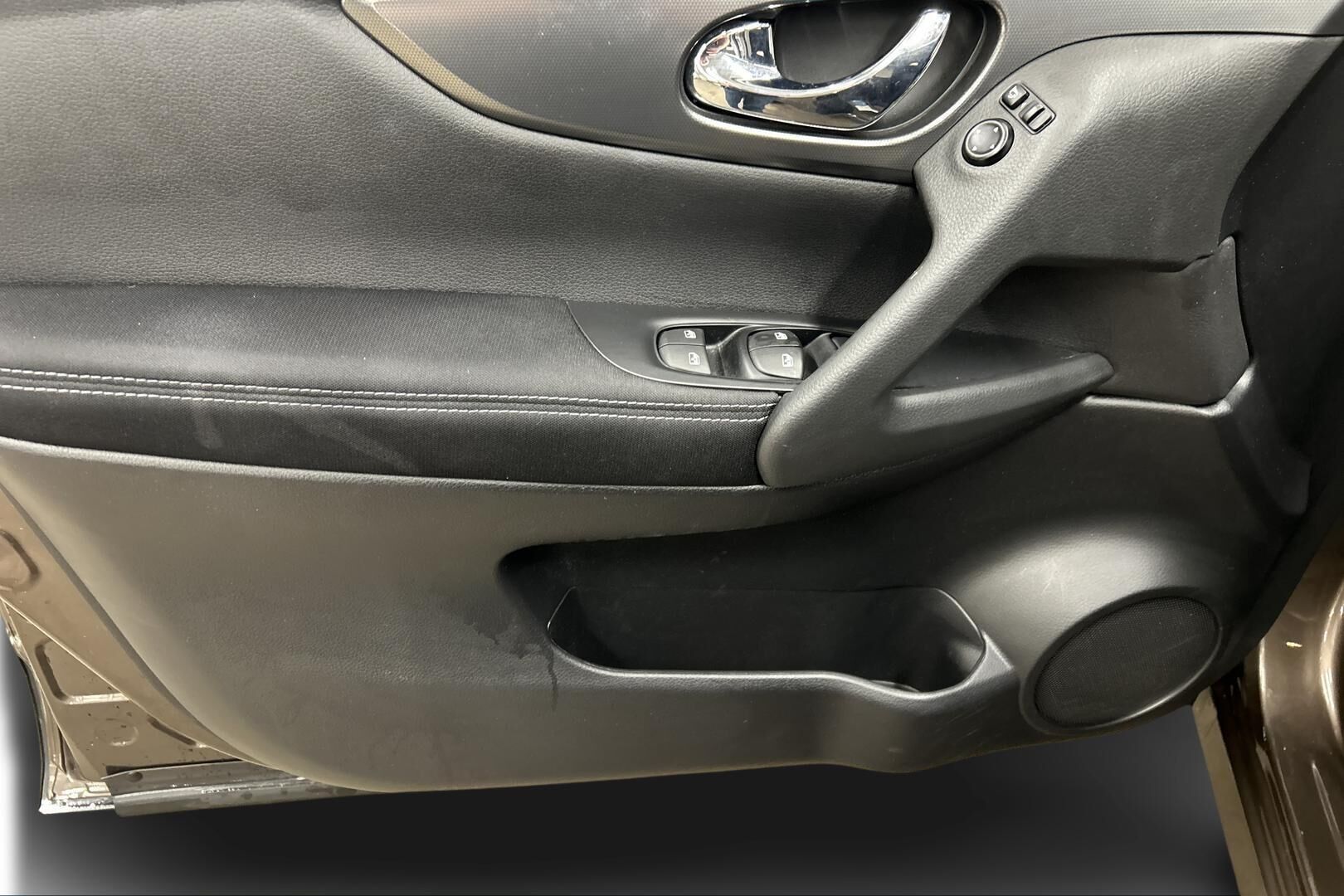 Nissan Qashqai iso kuva 14
