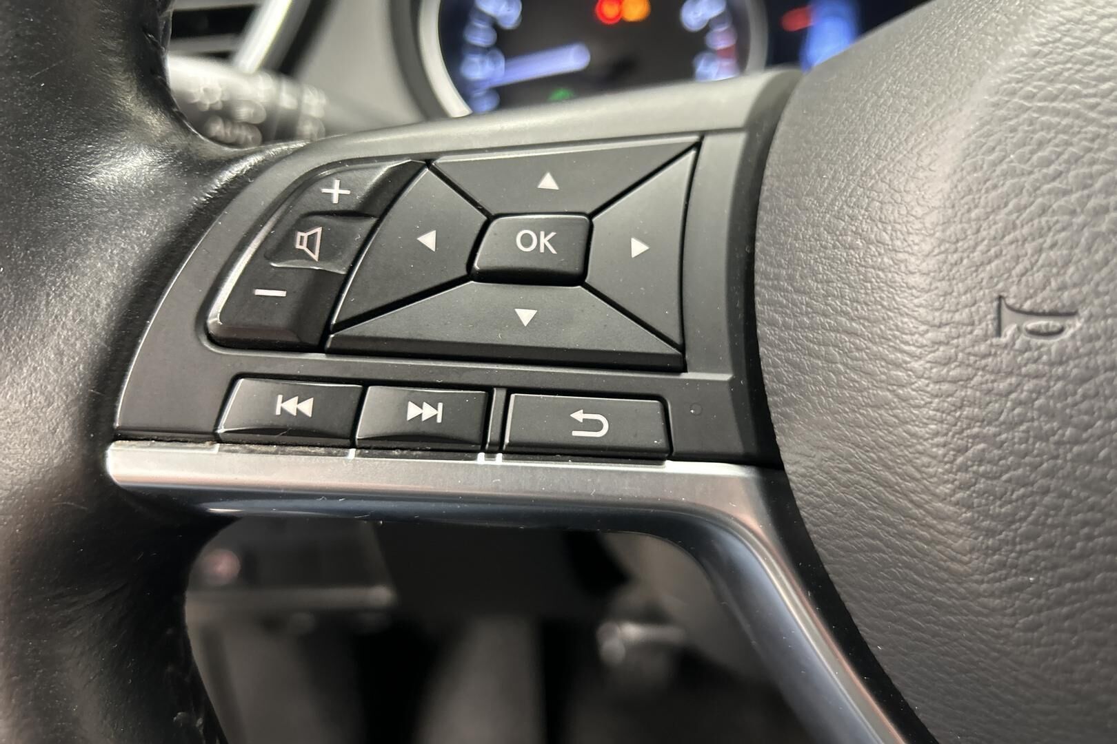 Nissan Qashqai iso kuva 15