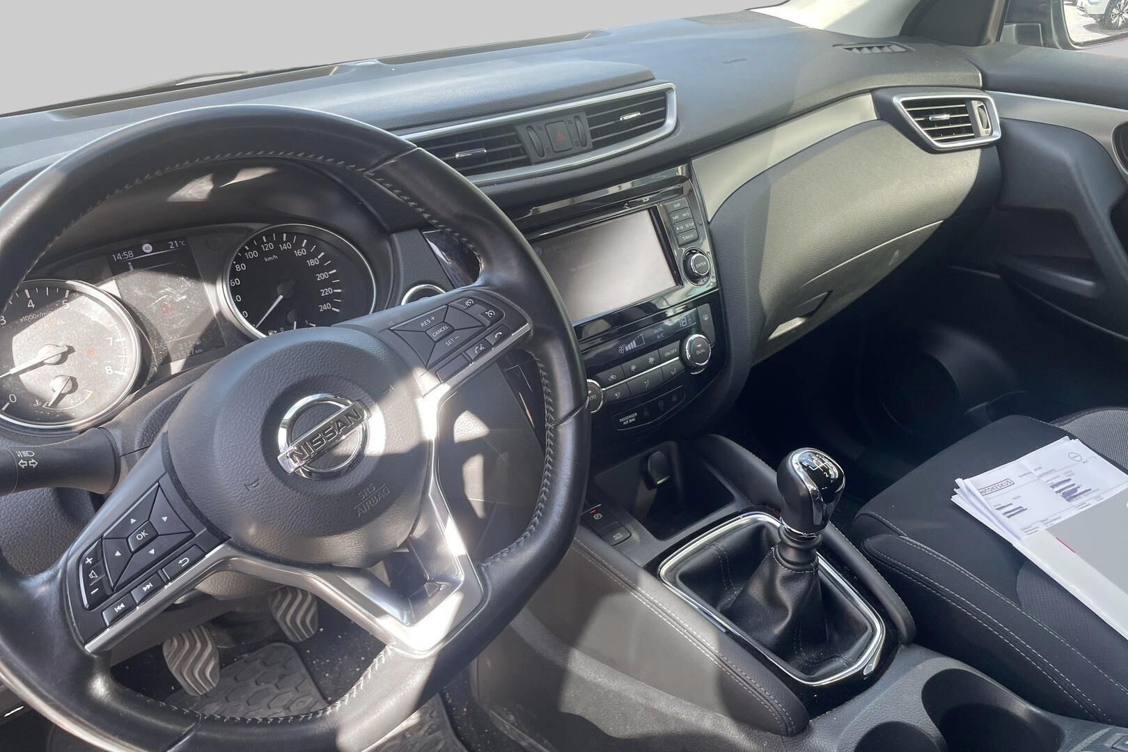 Nissan Qashqai iso kuva 2