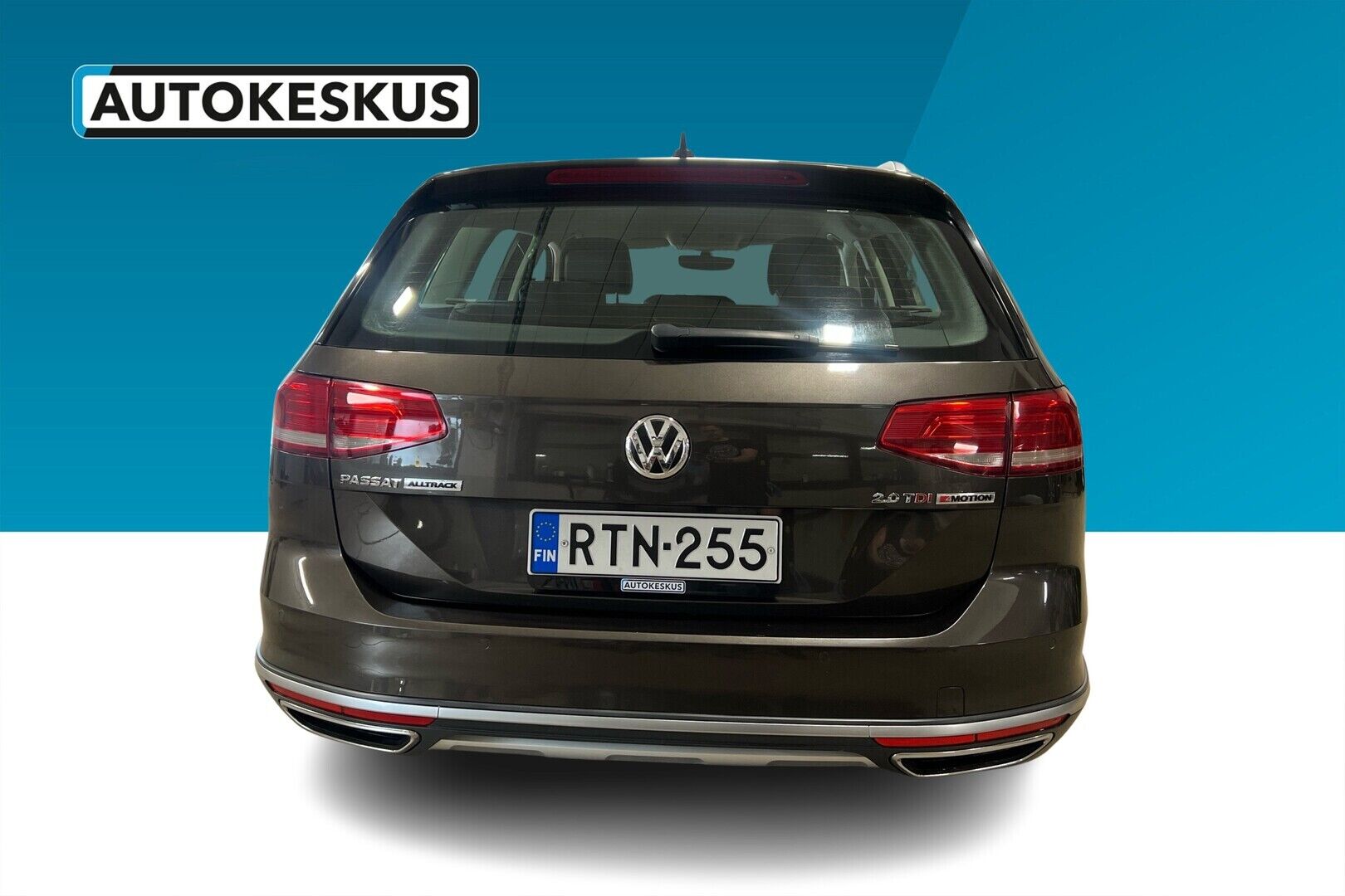 Volkswagen Passat iso kuva 2