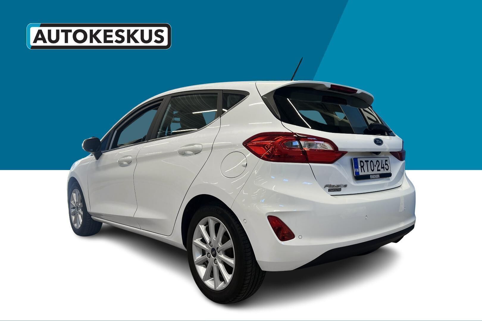 Ford Fiesta iso kuva 4