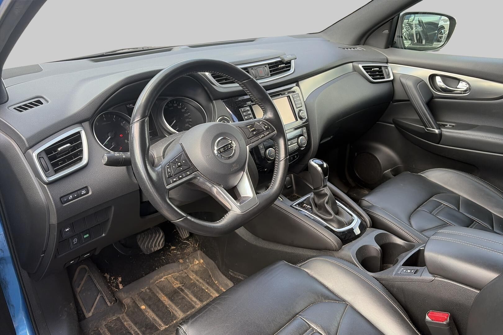 Nissan Qashqai iso kuva 2