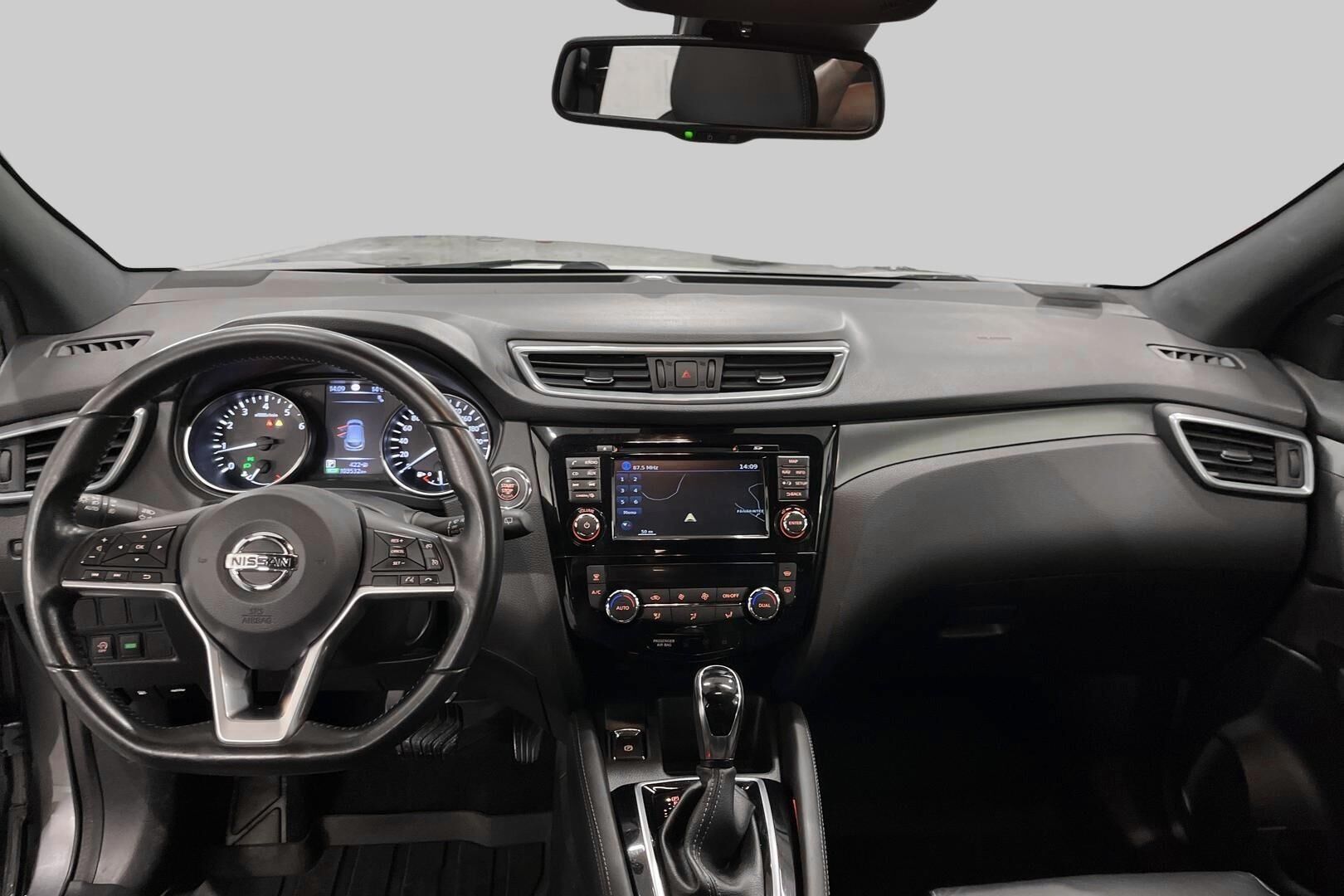 Nissan Qashqai iso kuva 11