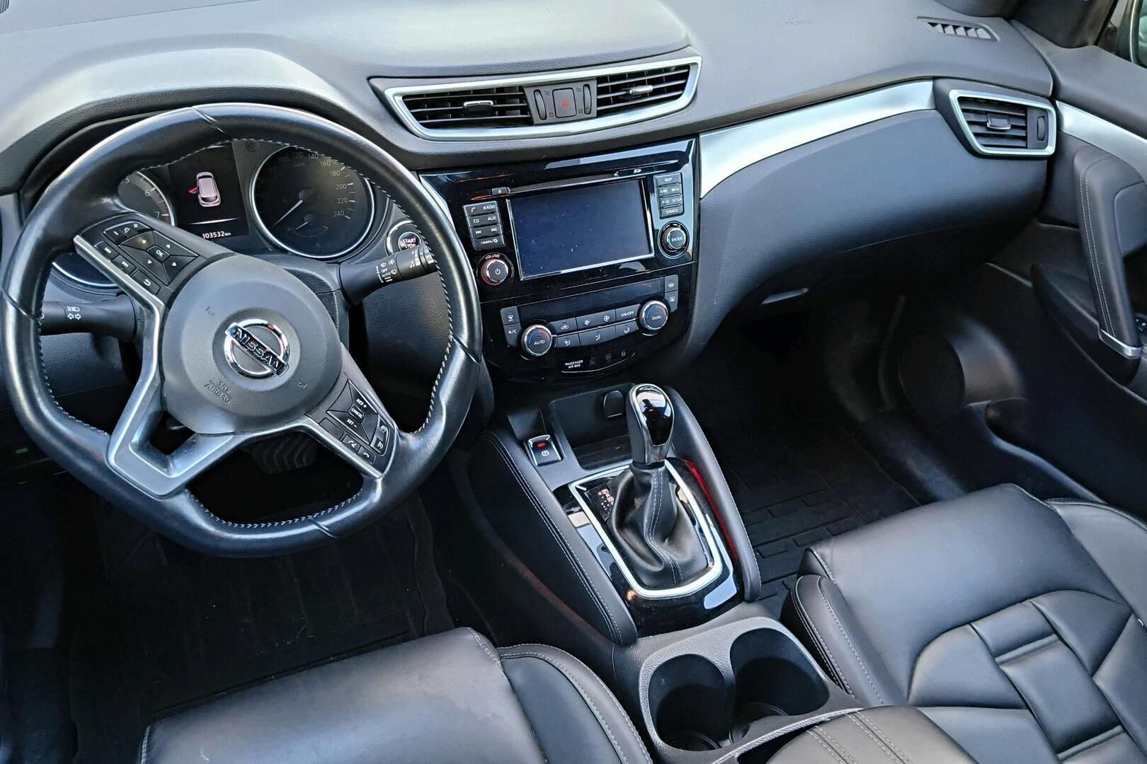 Nissan Qashqai iso kuva 2