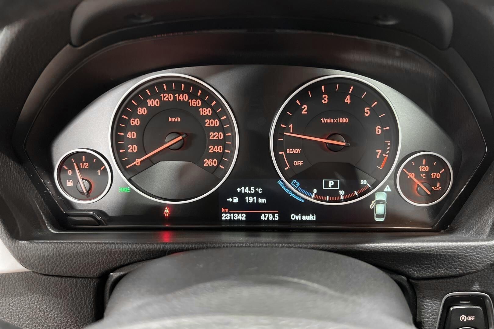 BMW 3-sarja iso kuva 14