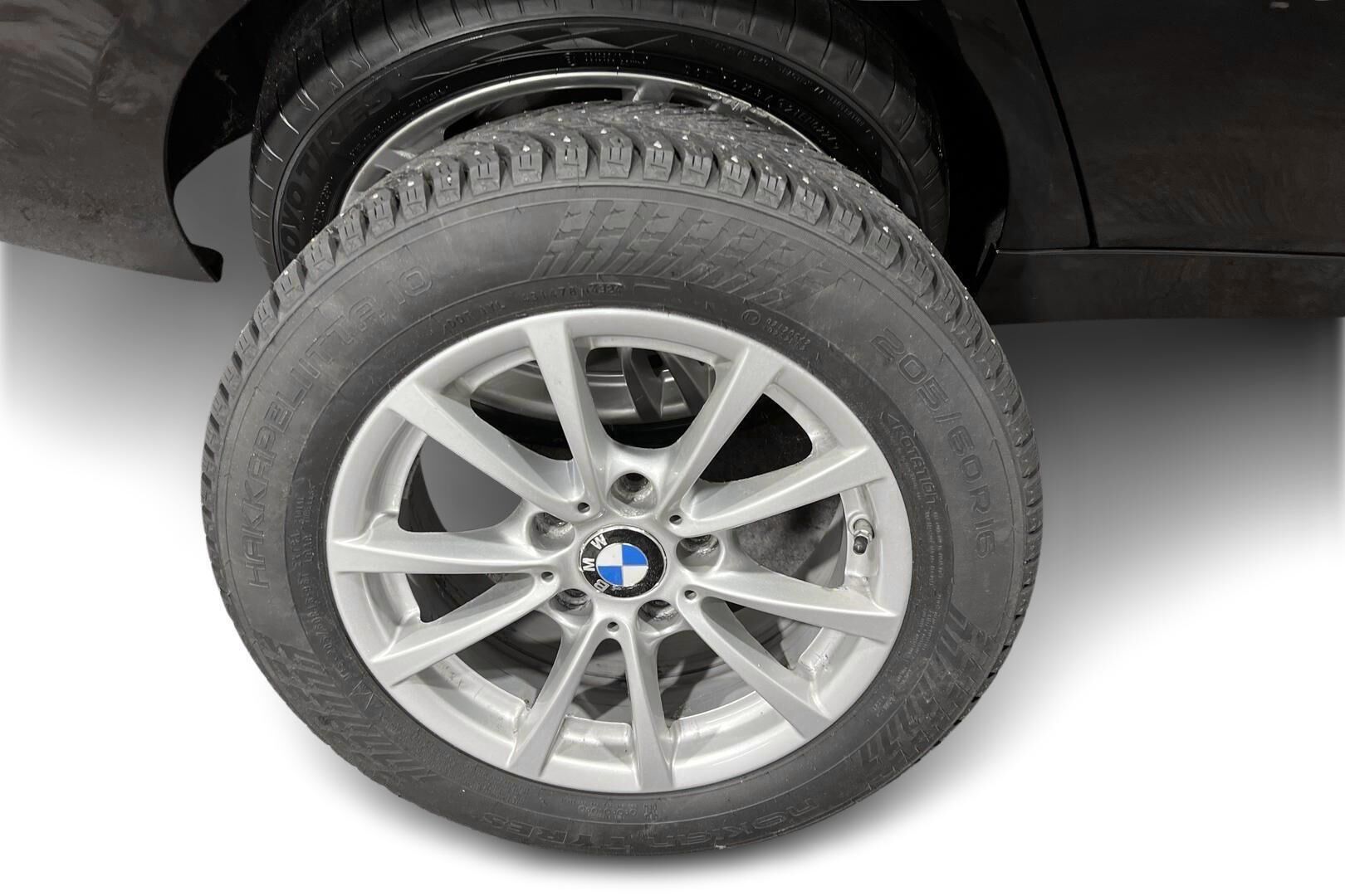 BMW 3-sarja iso kuva 18