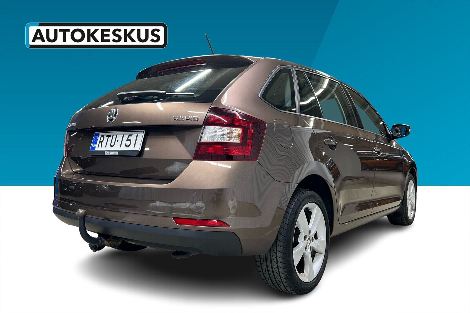 Skoda Rapid iso kuva 3