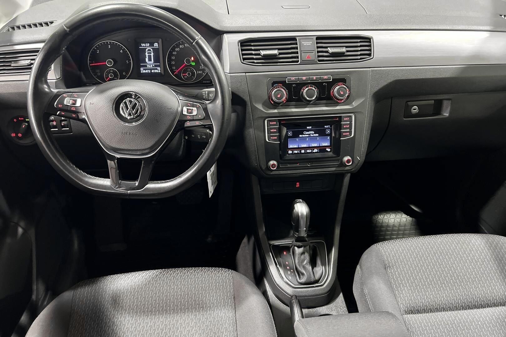 Volkswagen Caddy Maxi iso kuva 9