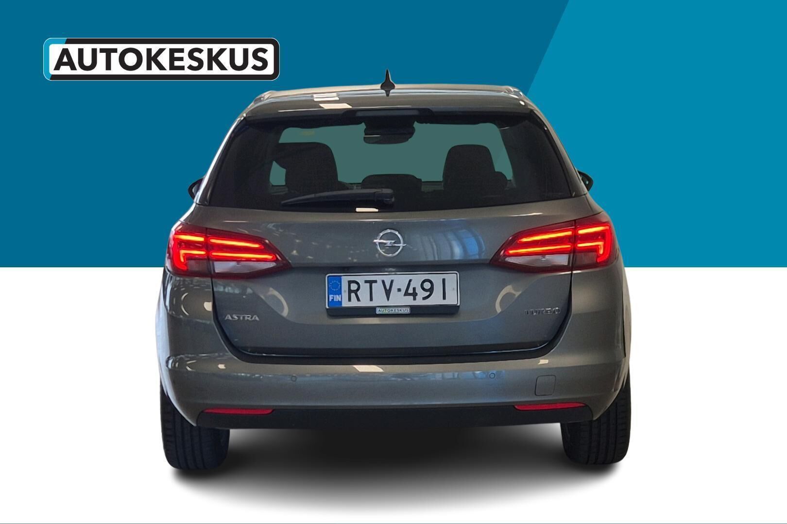 Opel Astra iso kuva 6