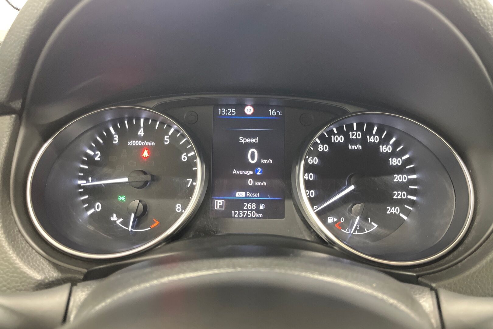 Nissan Qashqai iso kuva 12
