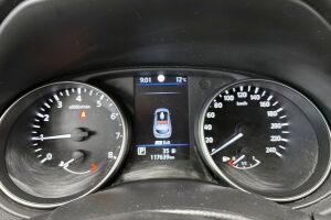 Nissan Qashqai esikatselu 14