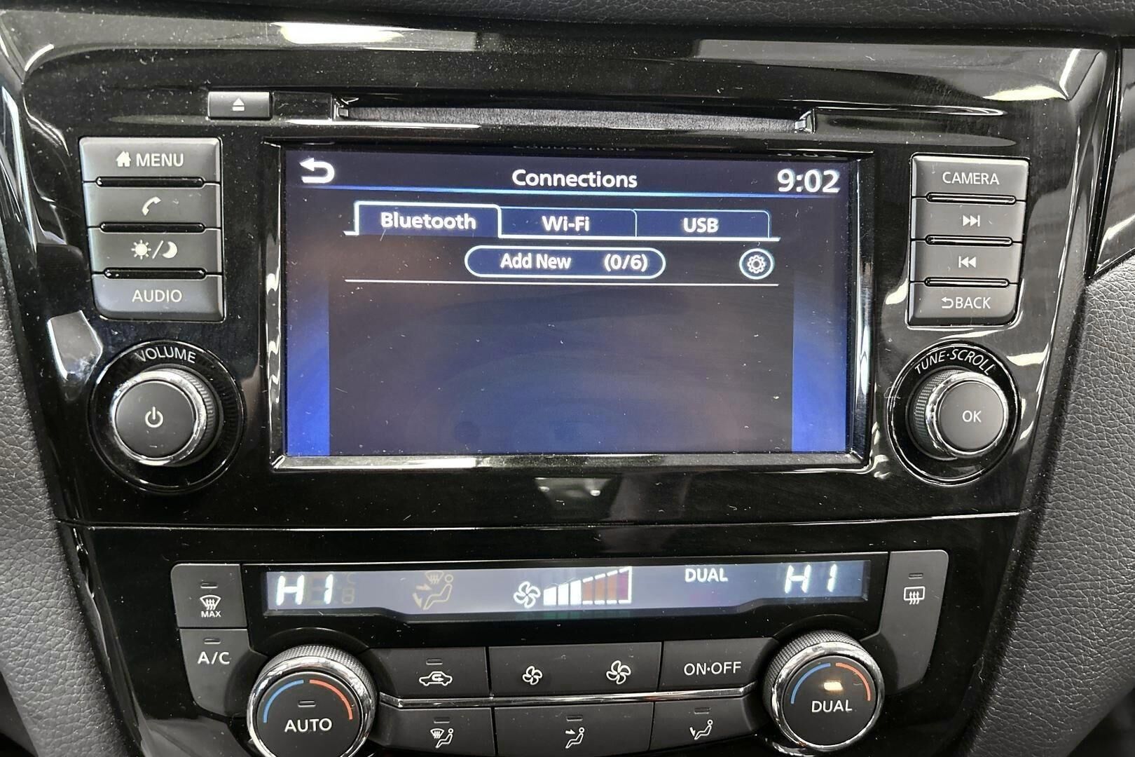 Nissan Qashqai iso kuva 17