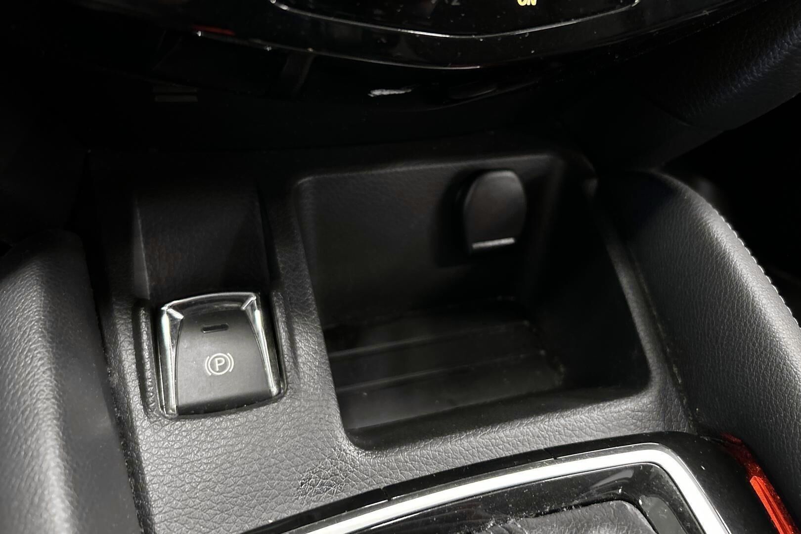 Nissan Qashqai iso kuva 19