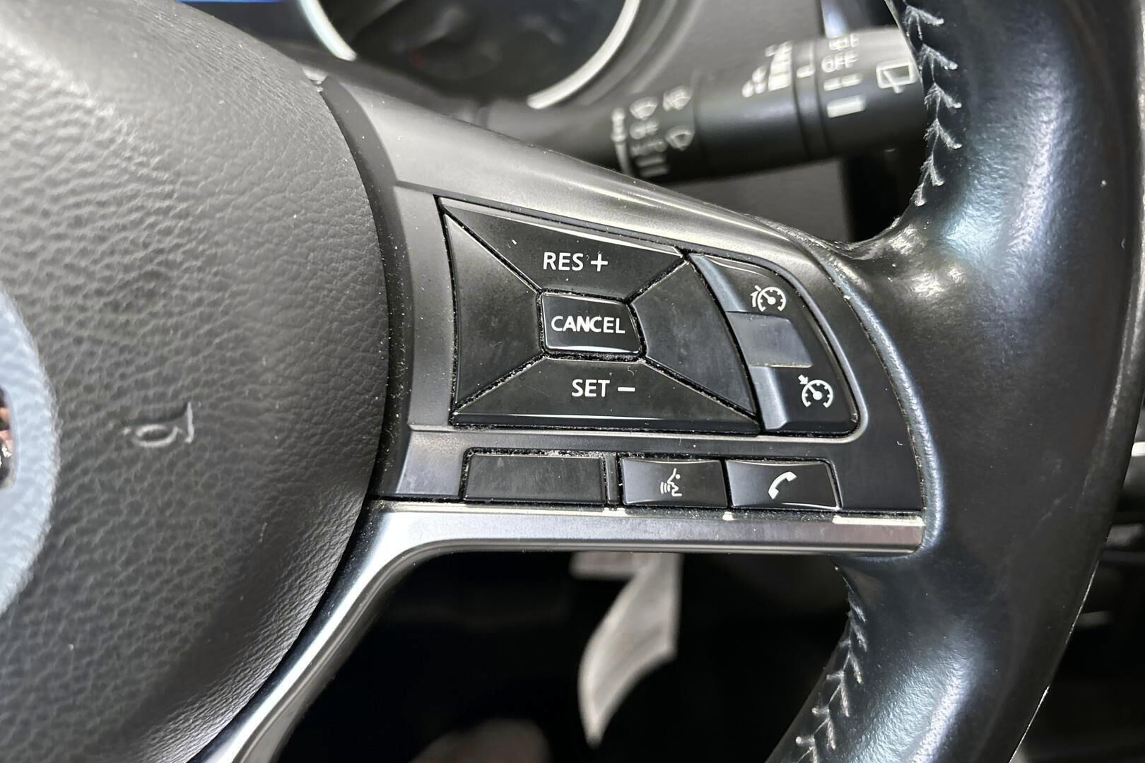 Nissan Qashqai iso kuva 23