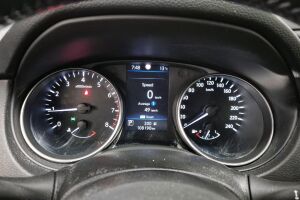 Nissan Qashqai esikatselu 14