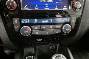 Nissan Qashqai esikatselu 16