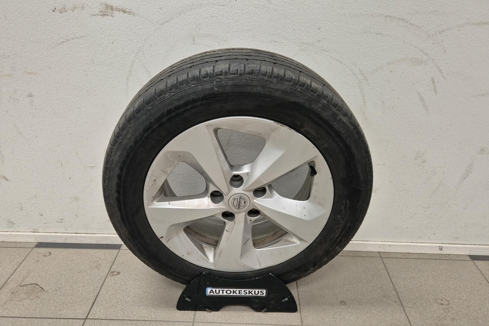 Nissan Qashqai iso kuva 23