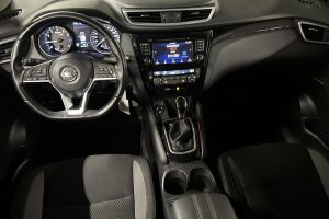Nissan Qashqai esikatselu 11