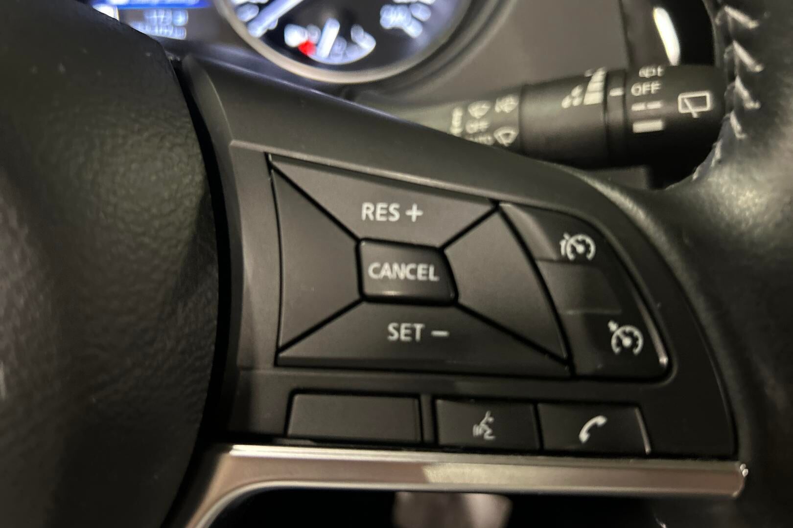 Nissan Qashqai iso kuva 23