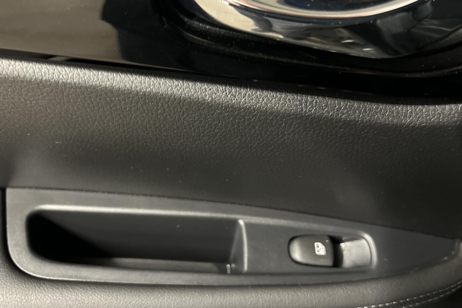 Nissan Qashqai iso kuva 29