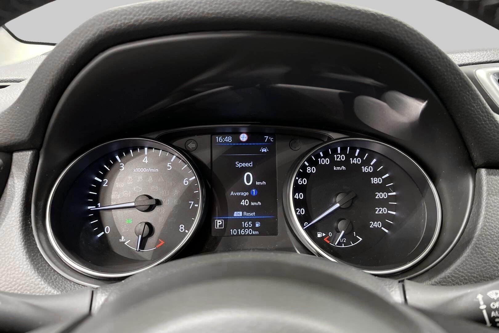 Nissan Qashqai iso kuva 14