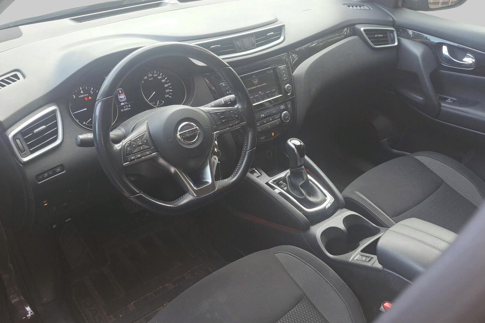Nissan Qashqai iso kuva 2