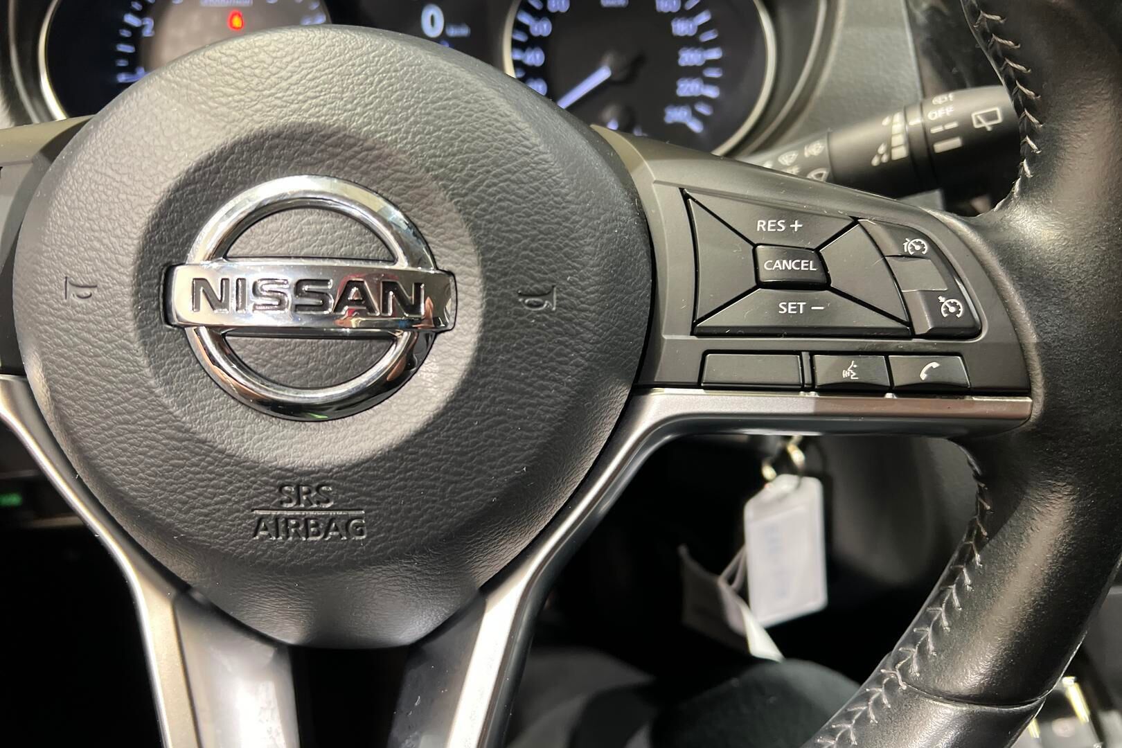 Nissan Qashqai iso kuva 20