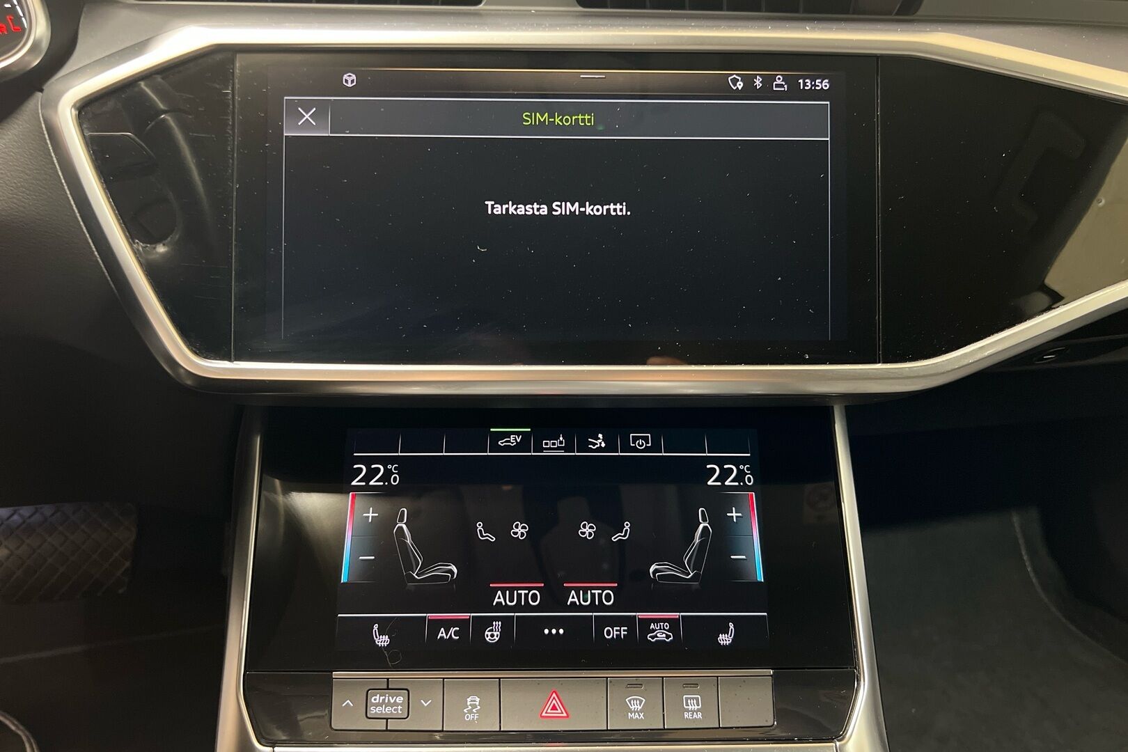Audi A7 iso kuva 13