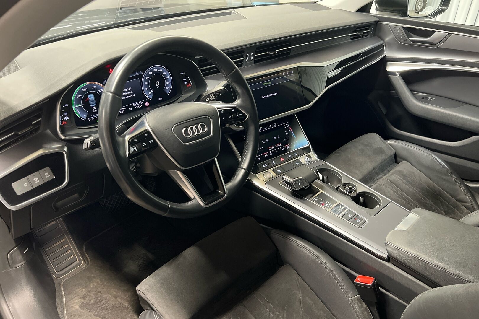 Audi A7 iso kuva 7