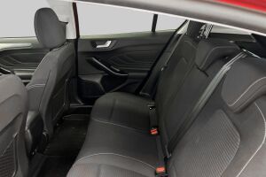 Ford Focus esikatselu 10